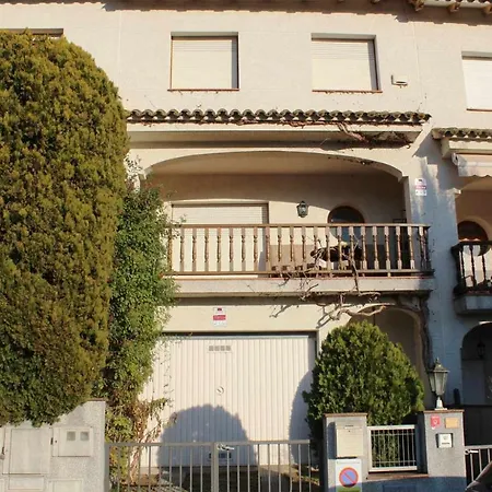 Vacaciones En Maresme Casa 7 Personas Ferienhaus Sant Iscle De Vallalta